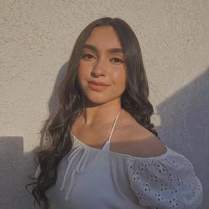 Meet your Posher, Karylem